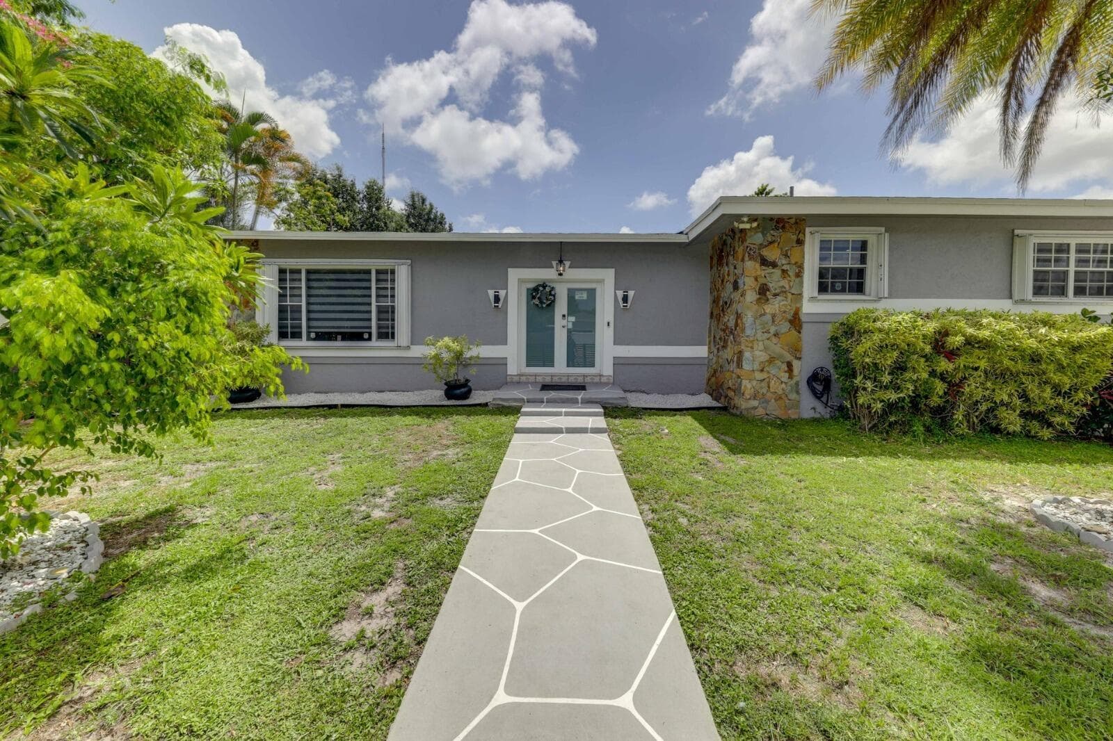 3609 SW 58TH Avenue, West Park, FL 33023