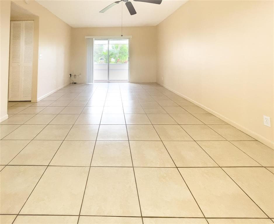 200 BONNIE Boulevard # 117, Palm Springs, FL 33461 photo 5