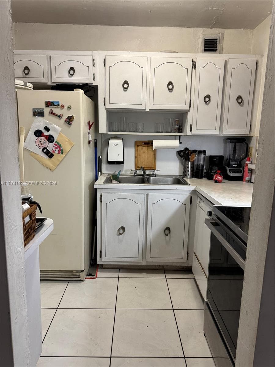 10395 N Kendall Dr # V1, Miami, FL 33176 photo 5