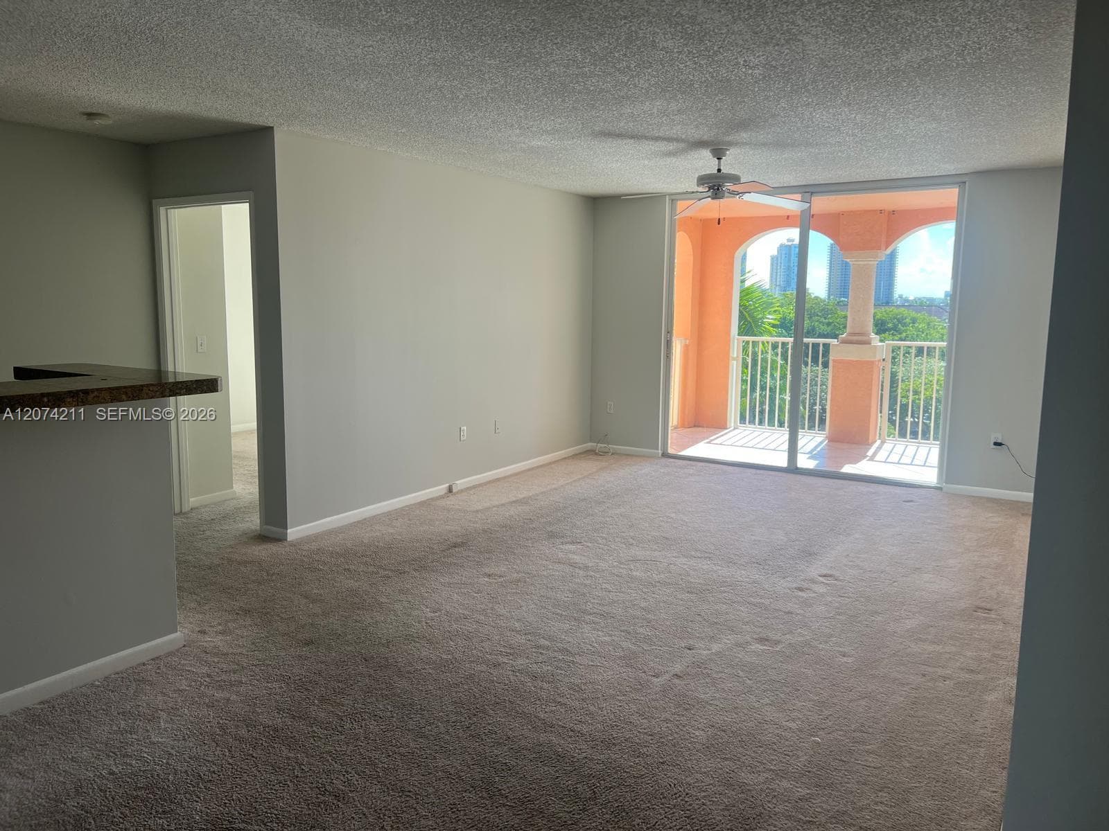 19601 E Country Club Dr # 7603, Aventura, FL 33180 photo 2