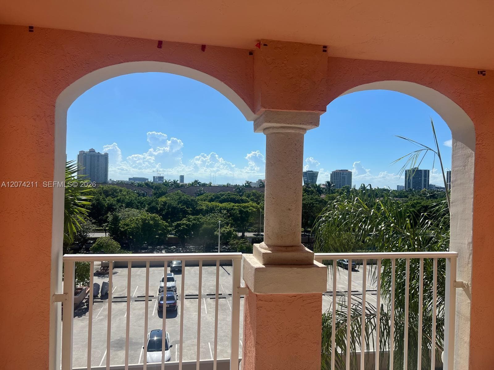 19601 E Country Club Dr # 7603, Aventura, FL 33180