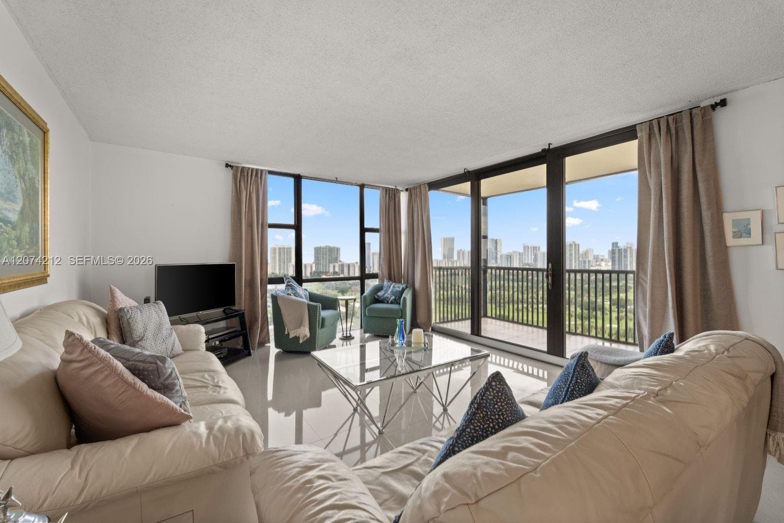 20379 W Country Club Dr # 2433, Aventura, FL 33180 photo 3