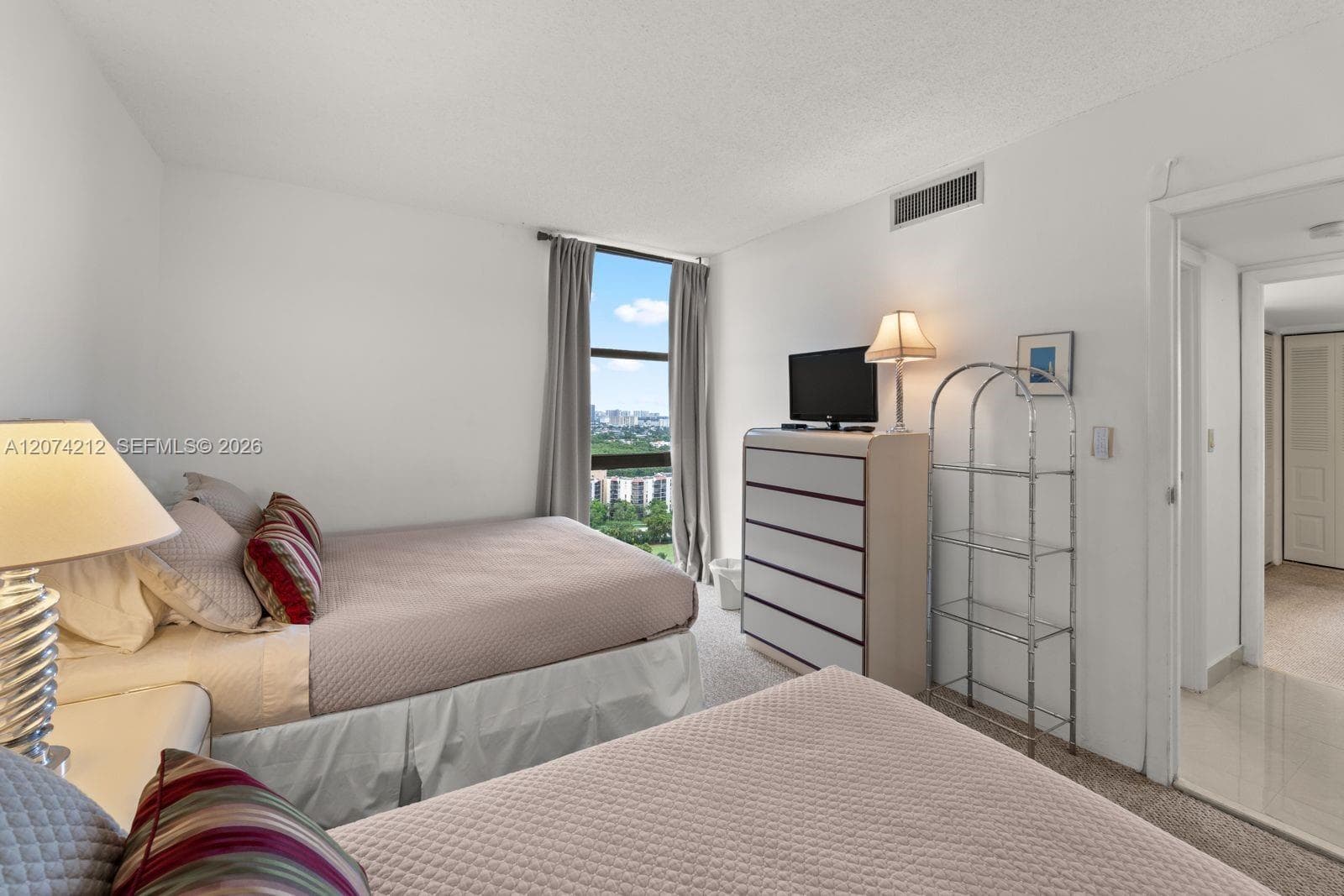 20379 W Country Club Dr # 2433, Aventura, FL 33180 photo 5