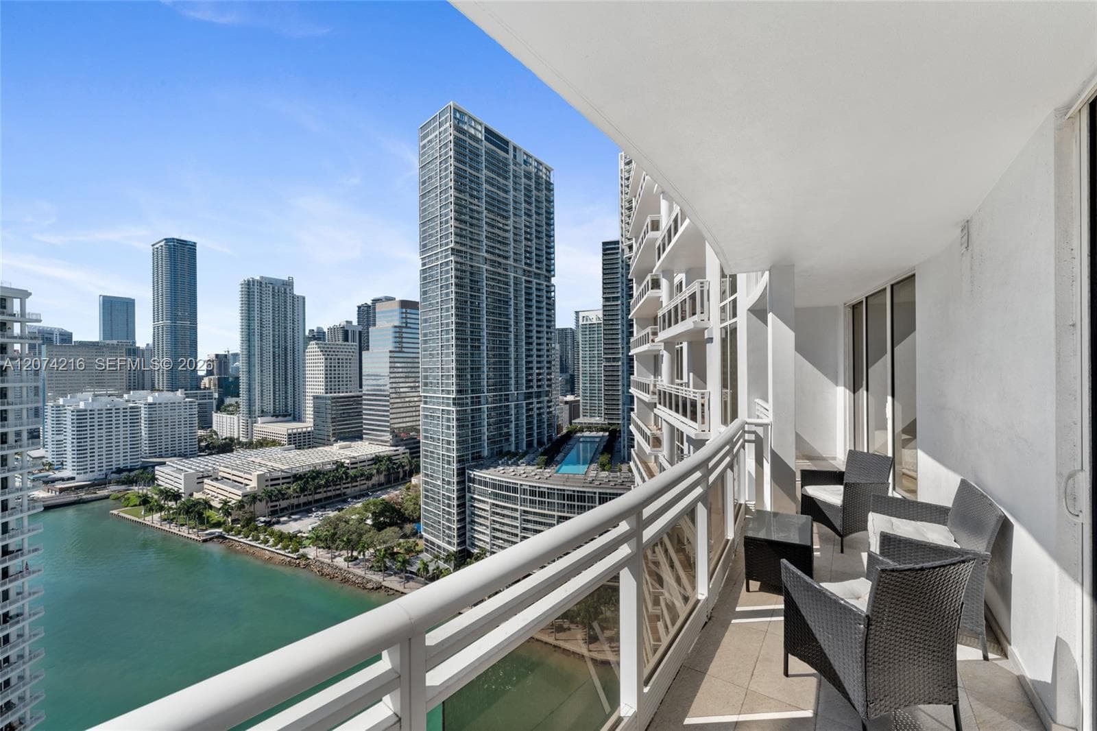 901 Brickell Key Blvd # 2801, Miami, FL 33131