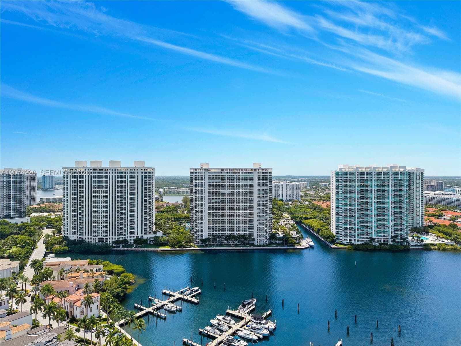 7000 Island Blvd # 609, Aventura, FL 33160 photo 4