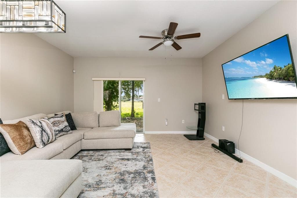 4408 Woodland Circle, Tamarac, FL 33319 photo 3