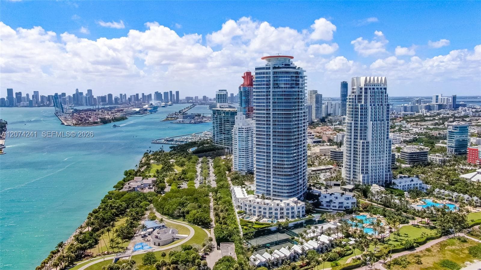 100 S Pointe Dr # 1810, Miami Beach, FL 33139 photo 4