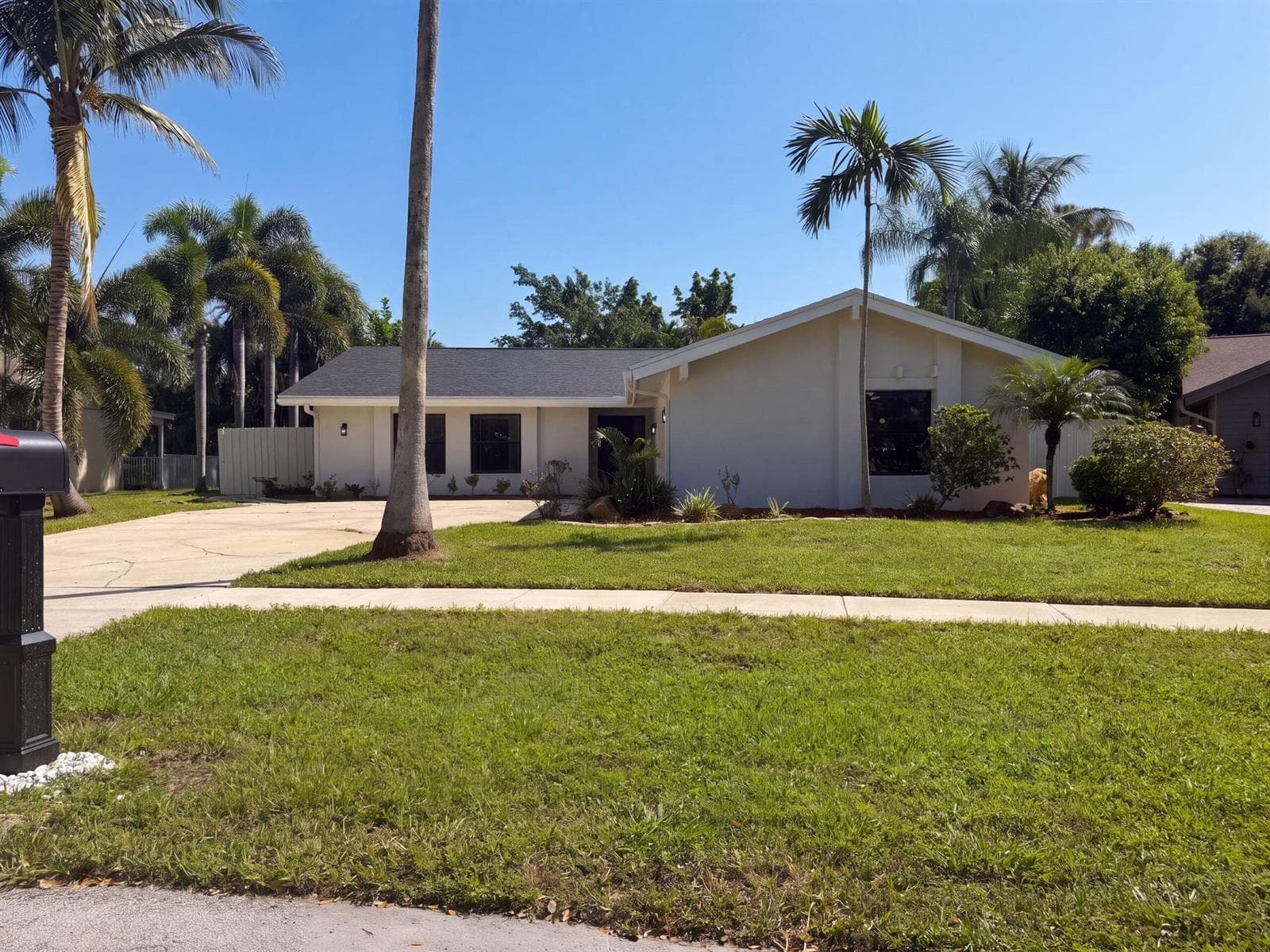 888 Brightwood, Wellington, FL 33414