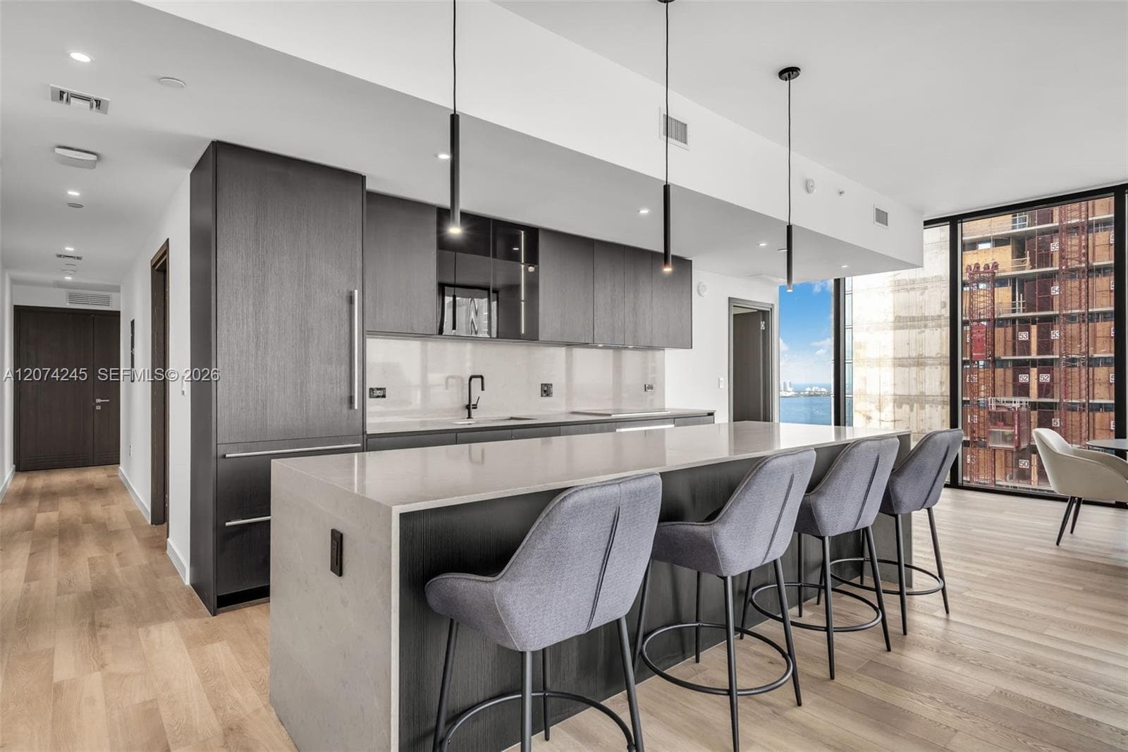 20 NE 11th Street # 5102, Miami, FL 33132 photo 3
