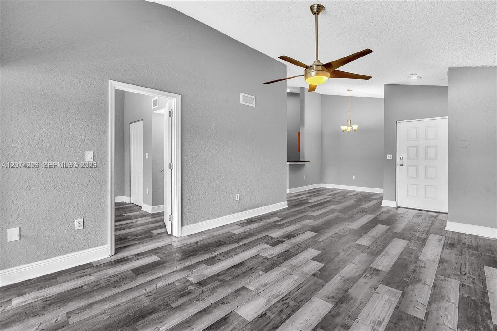 2803 N Oakland Forest Dr # 206, Oakland Park, FL 33309 photo 2
