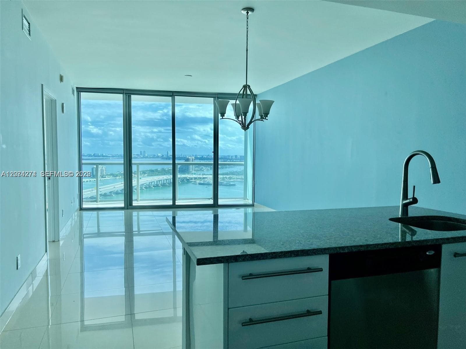888 Biscayne Blvd # 3110, Miami, FL 33132 photo 4