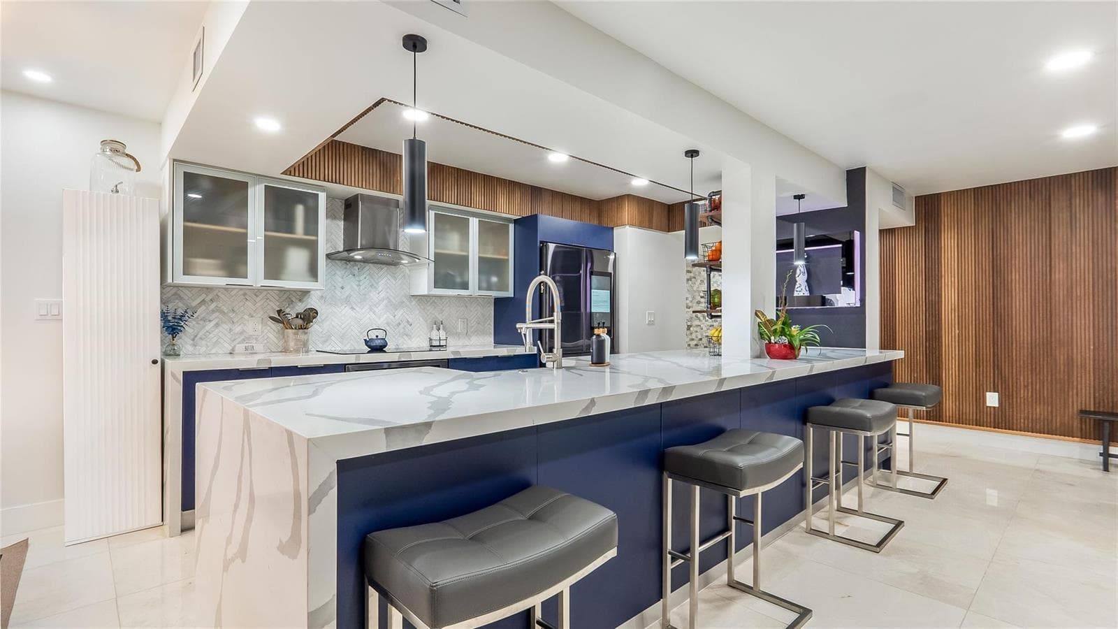 1410 Sheridan Street # 7I, Hollywood, FL 33020 photo 2