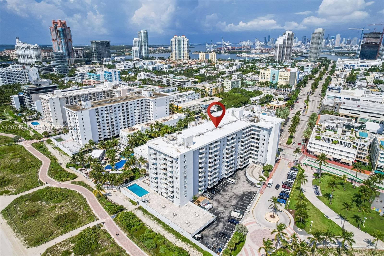465 Ocean Dr # 512, Miami Beach, FL 33139 photo 4