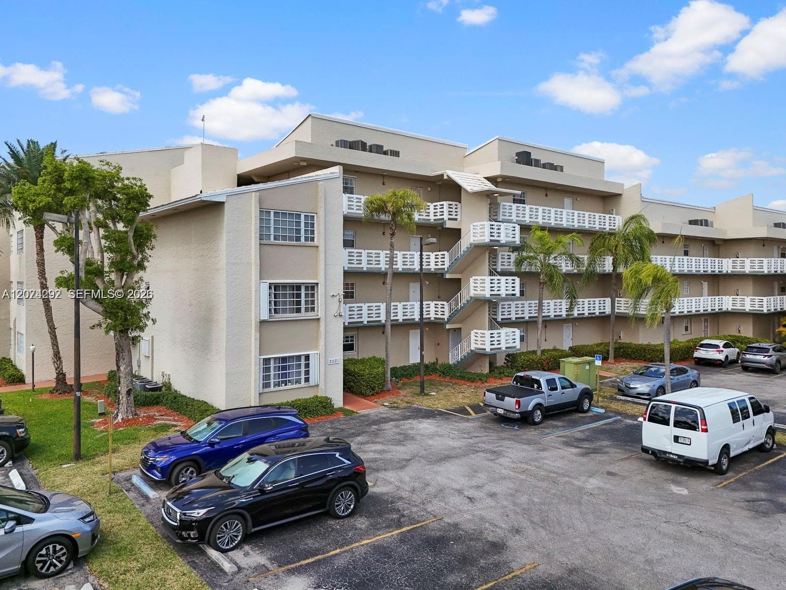 21121 SW 85th Ave # 308, Cutler Bay, FL 33189 photo 2