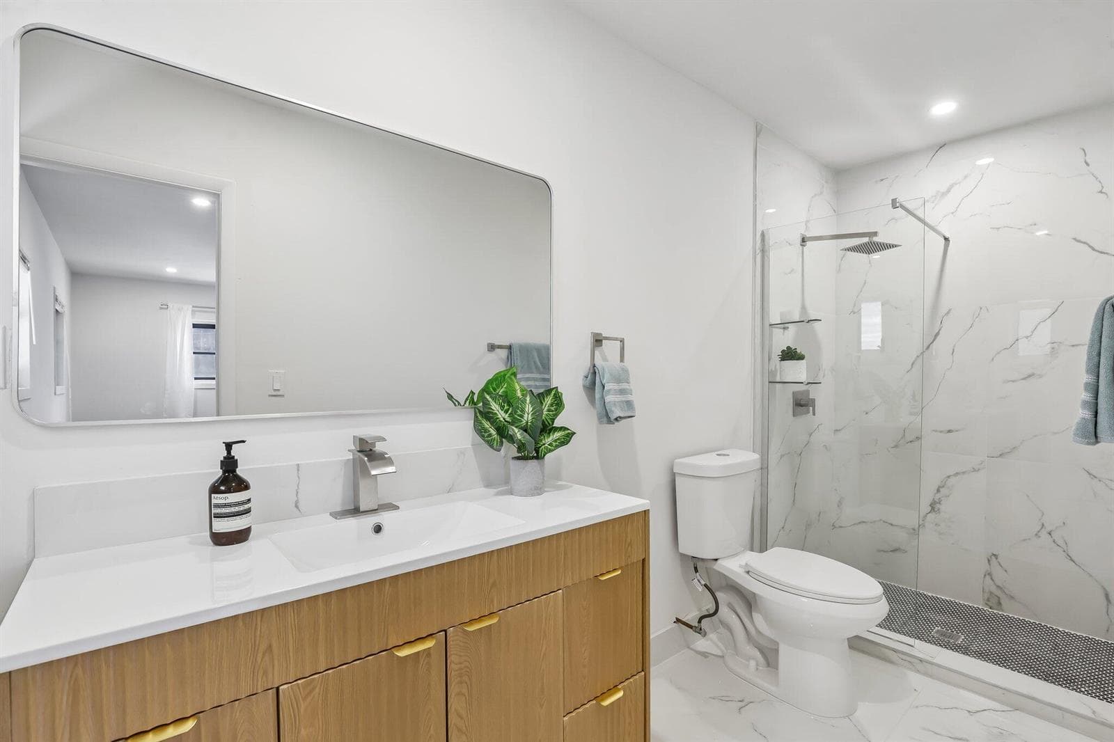 1040 NW 149TH Street, Miami, FL 33168 photo 5