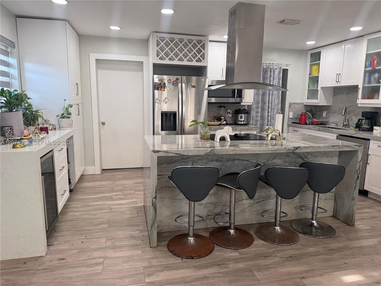 1201 N 70th Way, Hollywood, FL 33024 photo 3