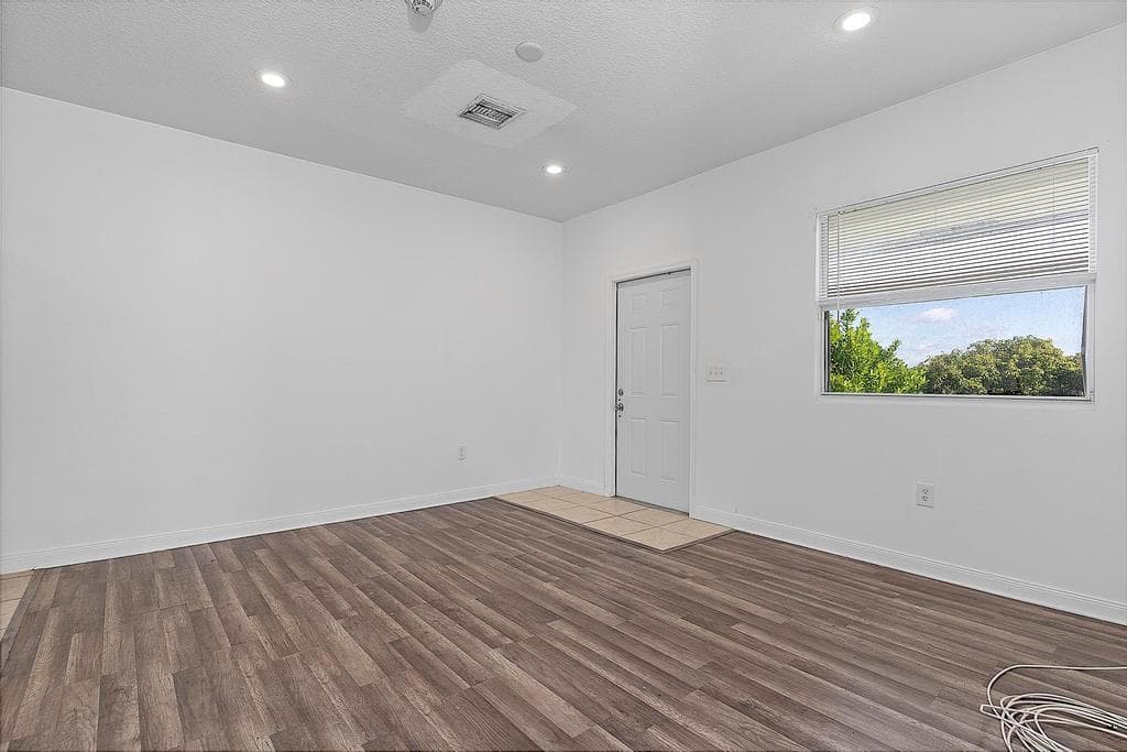 105 2nd Street # 3, Lake Park, FL 33403 photo 5