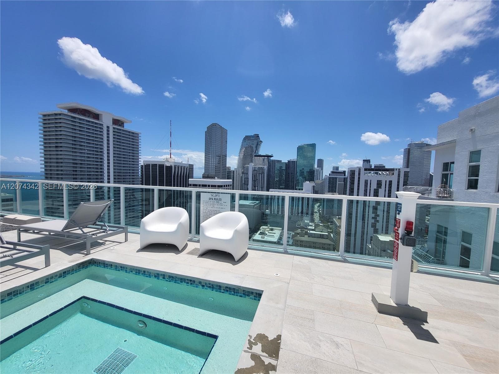 133 NE 2nd Ave # 2419, Miami, FL 33132 photo 2