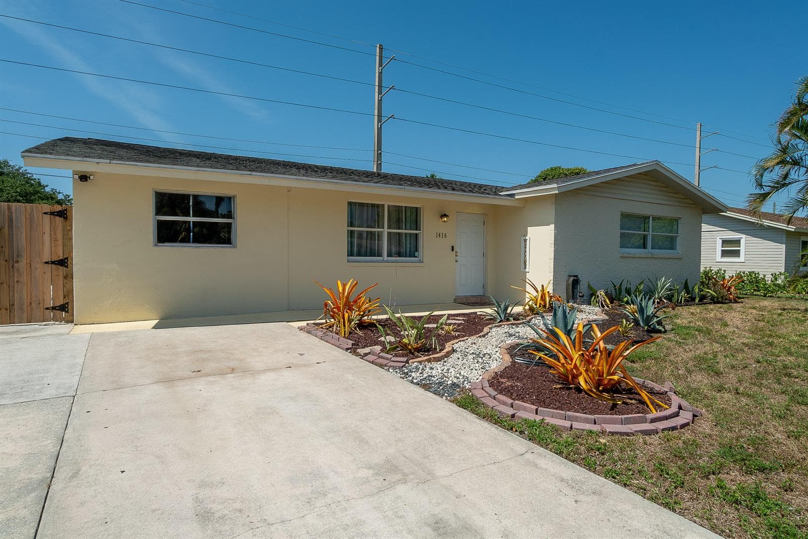 1416 W HARDEE Street, Lantana, FL 33462 photo 3
