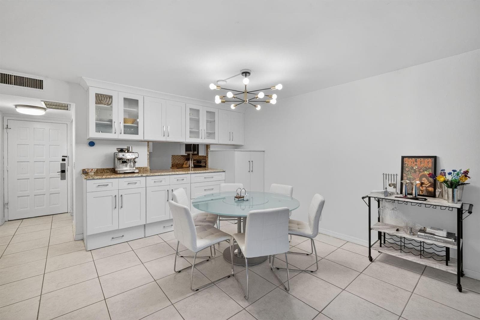 3900 N HILLS Drive # 306, Hollywood, FL 33021 photo 4