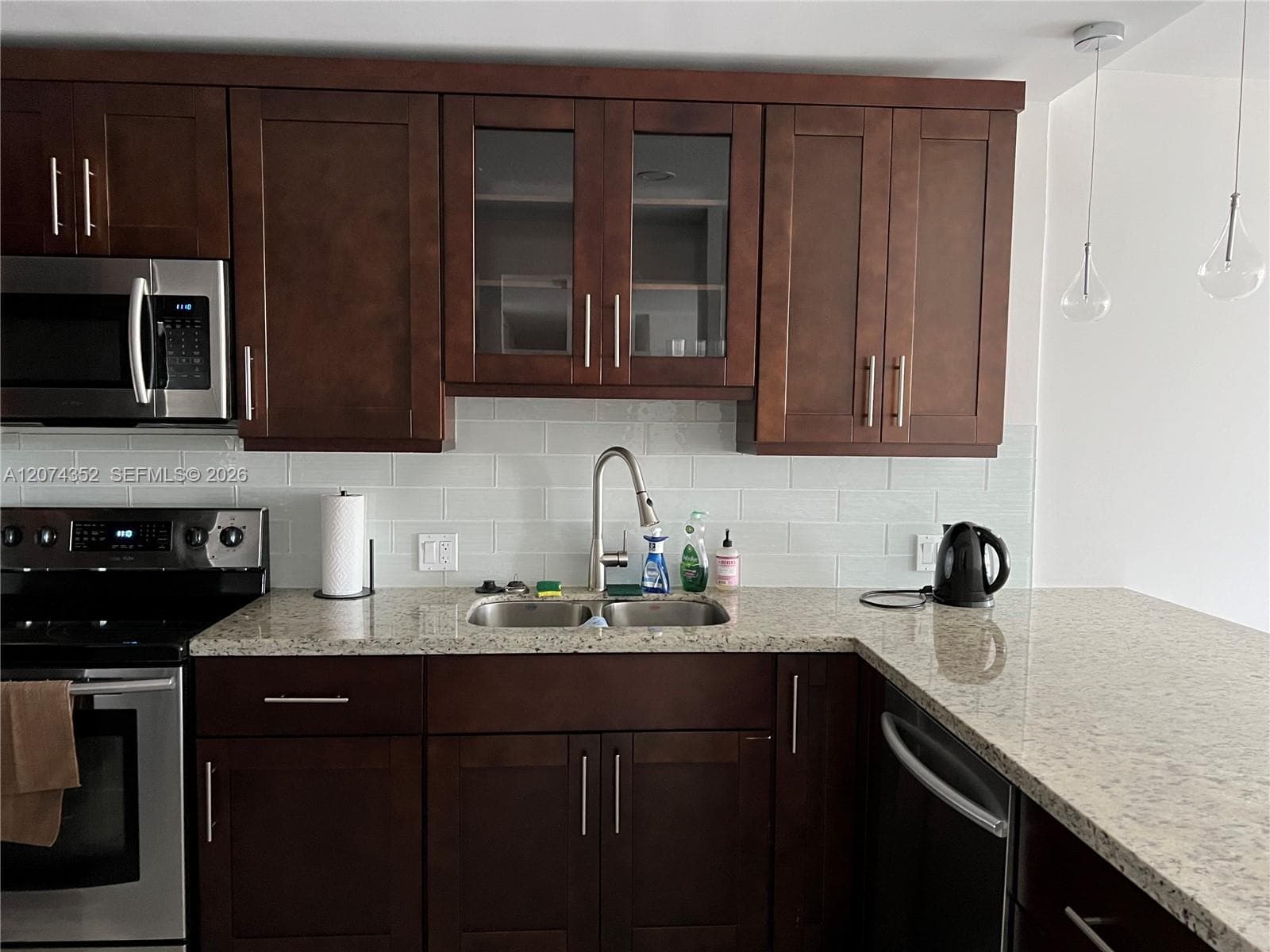 3375 N Country Club Dr # 1408, Aventura, FL 33180 photo 4