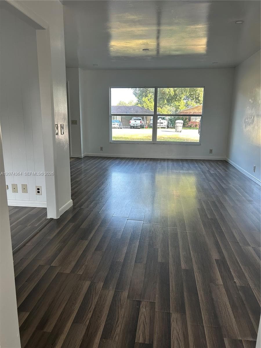 110 Broward # 1, Winter Haven, FL 33884 photo 2