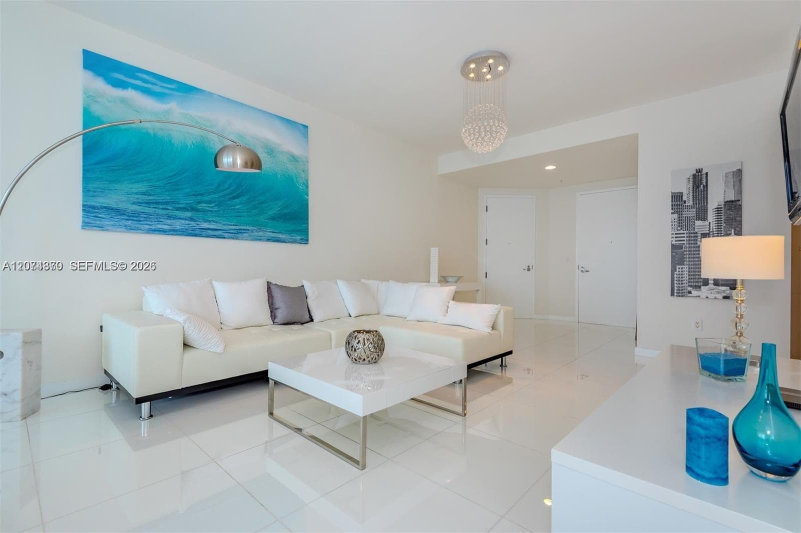 18201 Collins Ave # 4409, Sunny Isles Beach, FL 33160 photo 3
