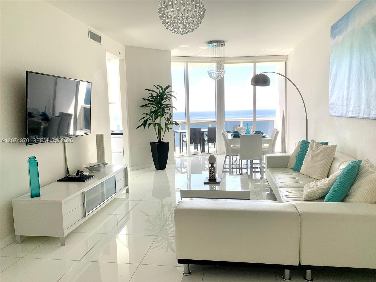 18201 Collins Ave # 4409, Sunny Isles Beach, FL 33160 photo 4