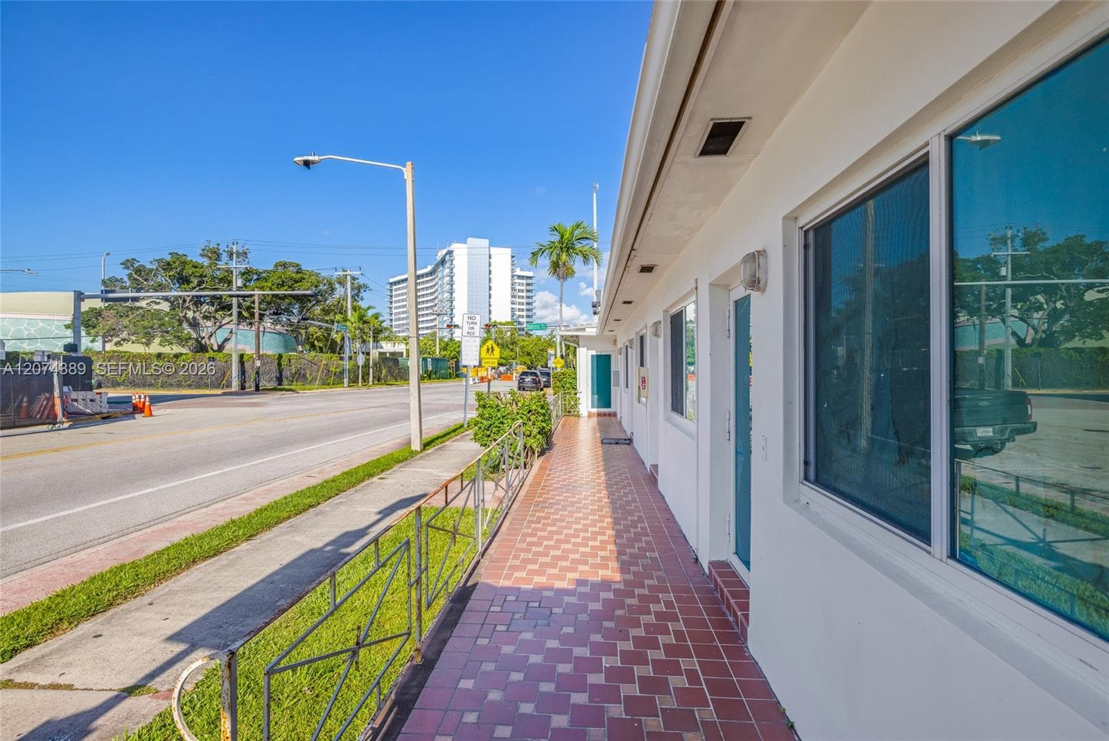 625 75th St, Miami Beach, FL 33141 photo 5
