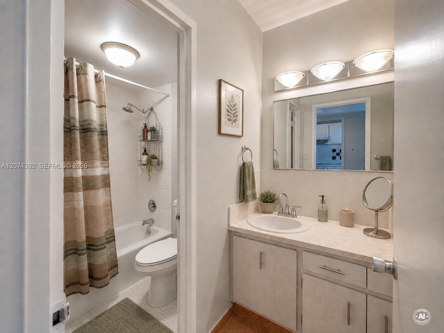 100 Lincoln Rd # 631, Miami Beach, FL 33139 photo 4