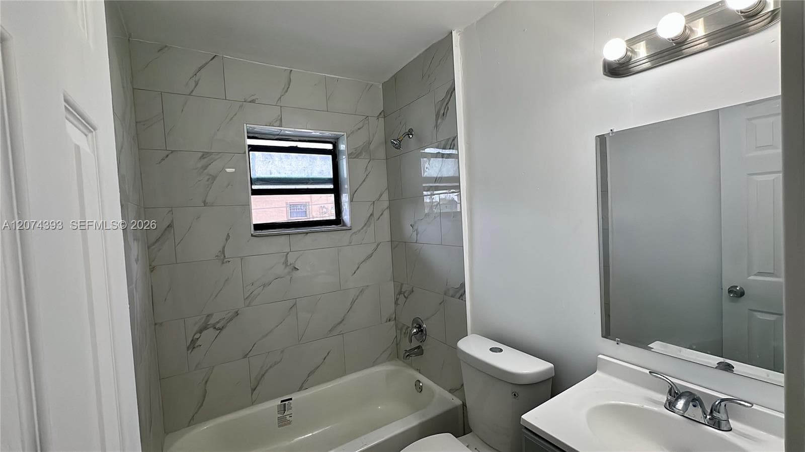 59 W 26th St # 8, Hialeah, FL 33010 photo 2