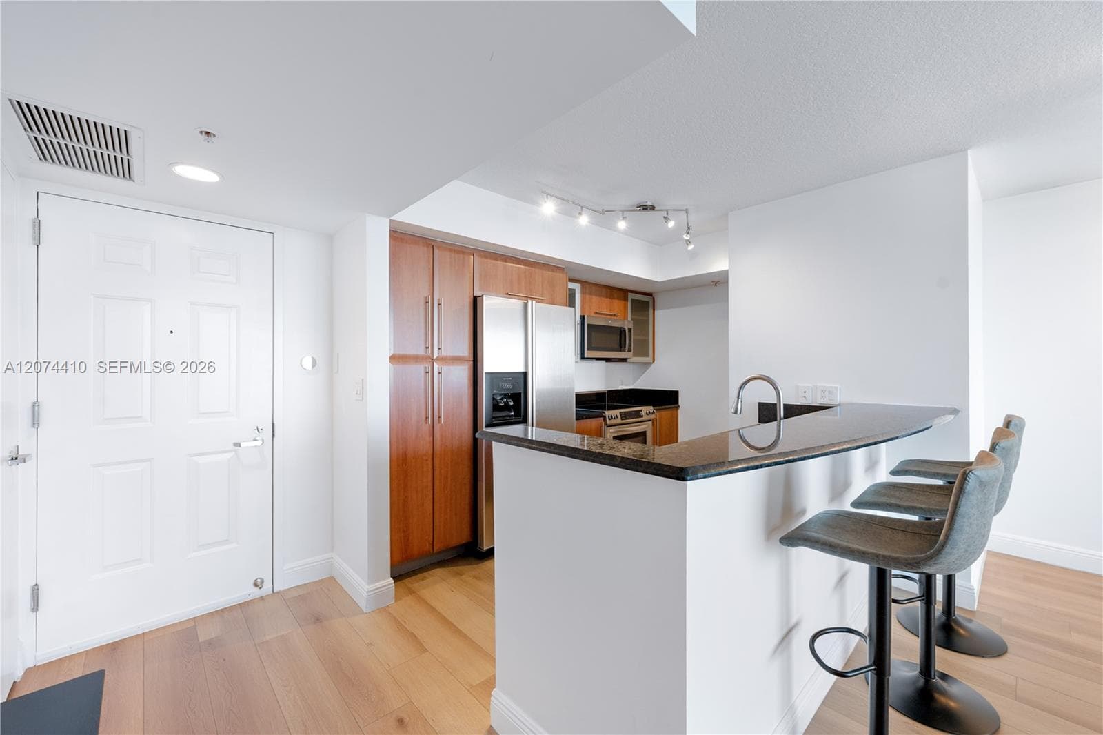 3232 Coral Way # 1507, Miami, FL 33145 photo 5