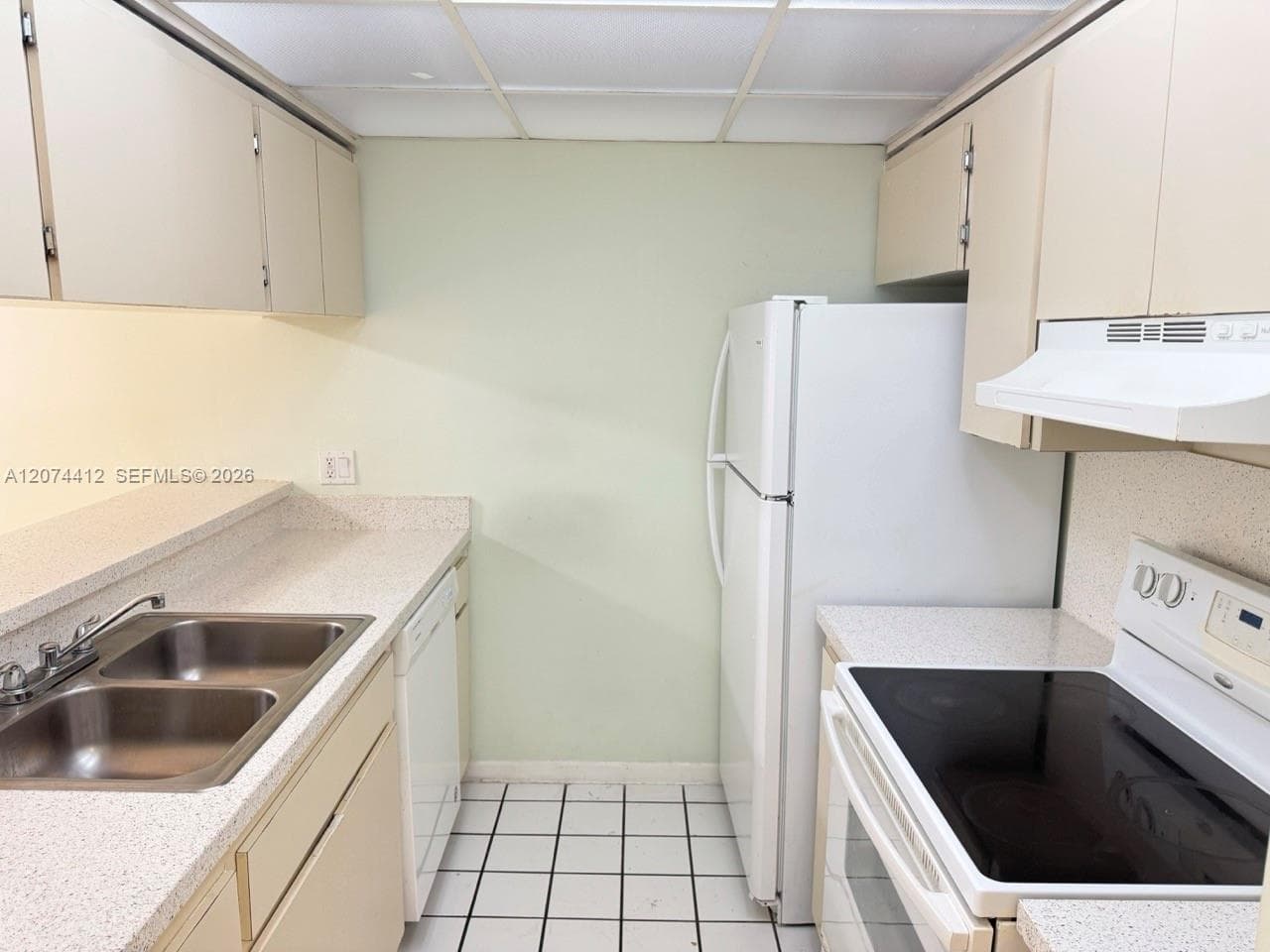 8120 Geneva Ct # 250, Doral, FL 33166 photo 4