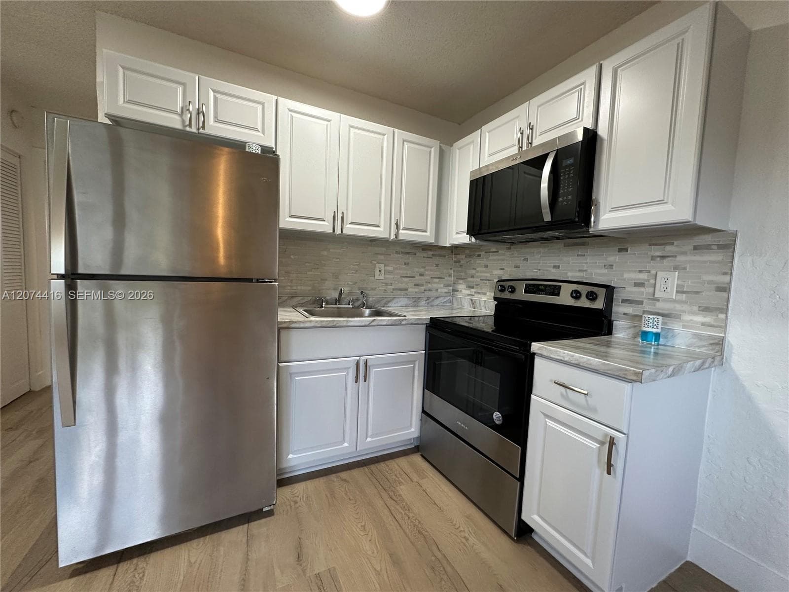3616 NE 11th Ave # 3, Oakland Park, FL 33334 photo 5