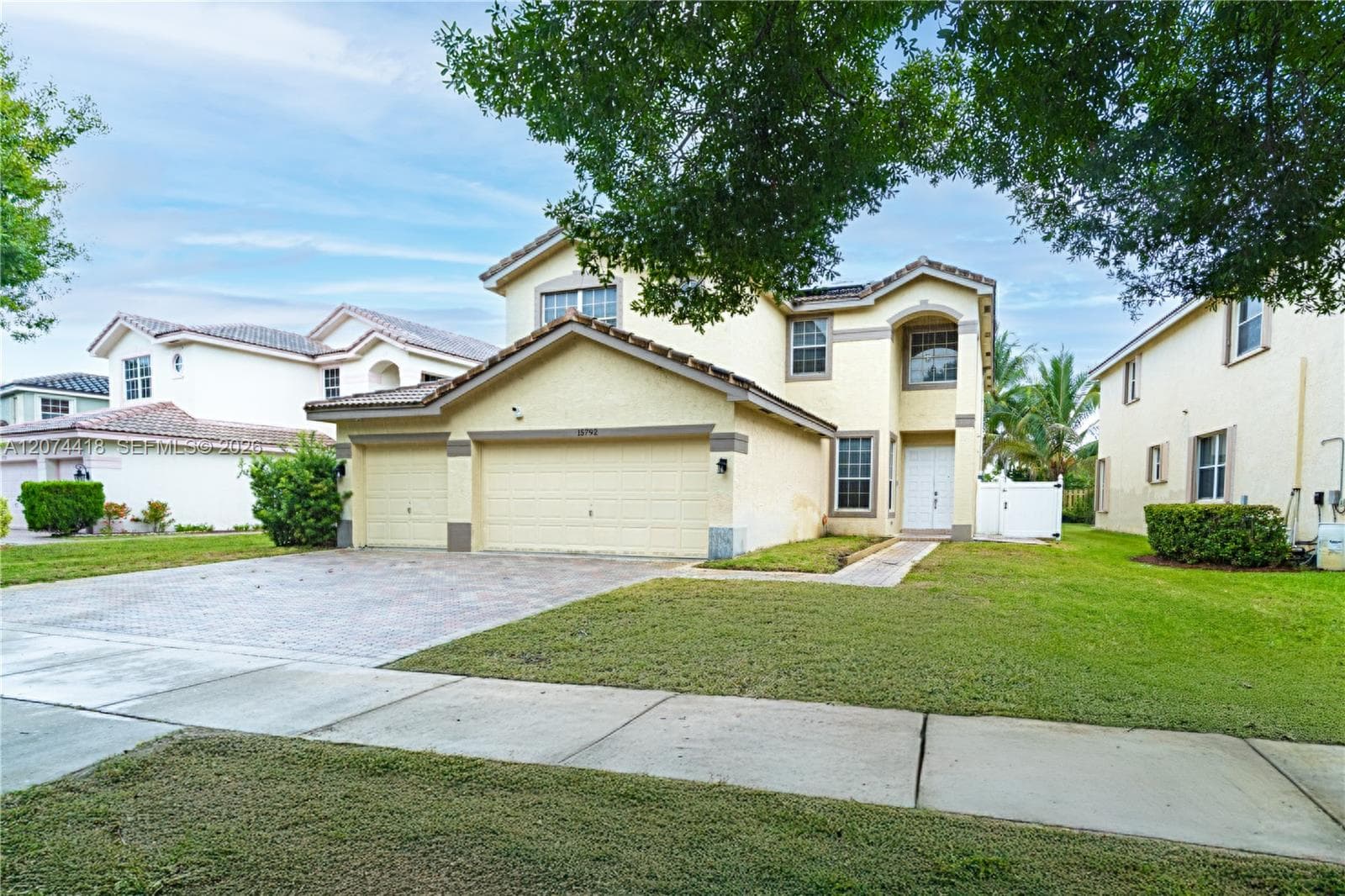 15792 SW 24th St, Miramar, FL 33027 photo 2