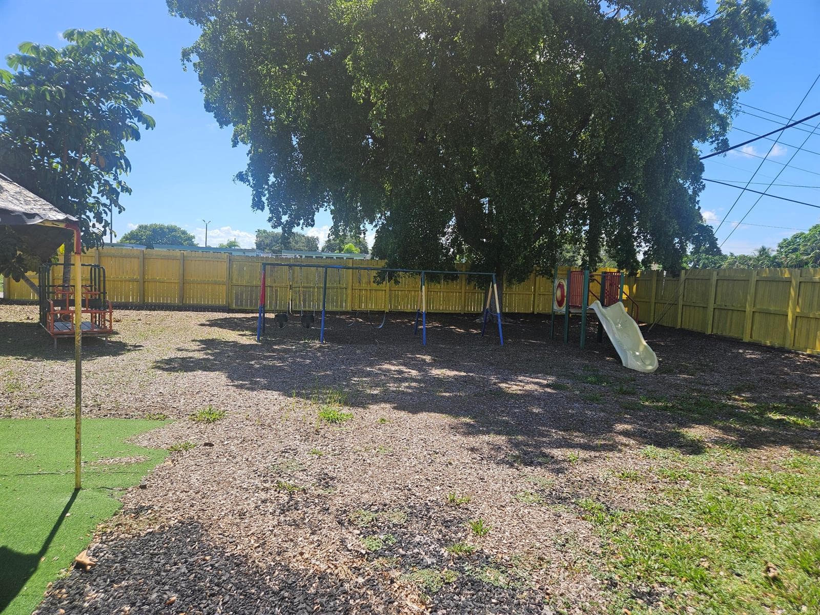 1081 NW 24th Avenue, Pompano Beach, FL 33069 photo 2