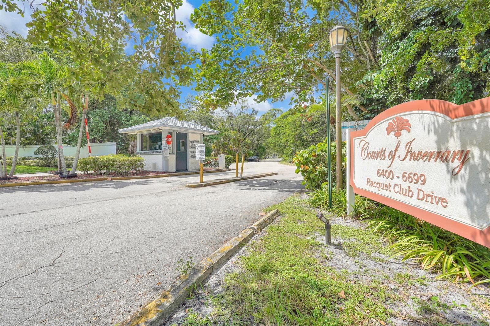 3360 SPANISH MOSS Terrace # 211, Lauderhill, FL 33319 photo 4