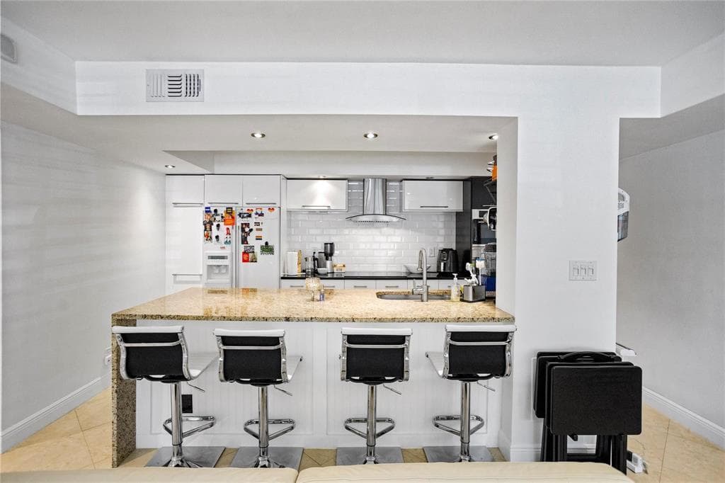 2900 NE 30TH Street # G1, Fort Lauderdale, FL 33306 photo 4
