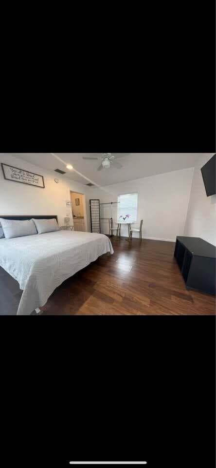 603 N J Street, FL 33460 photo 3