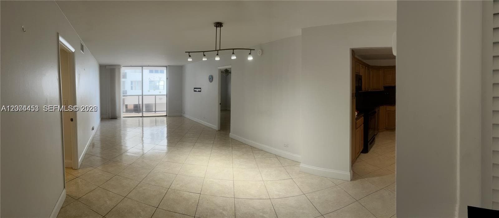 6039 Collins Ave # 423, Miami Beach, FL 33140 photo 2