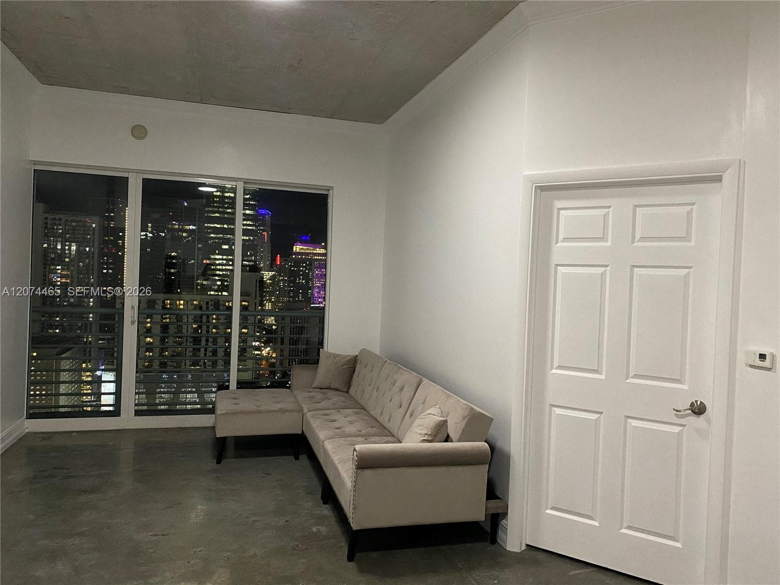 133 NE 2nd Ave # 3404, Miami, FL 33132 photo 2