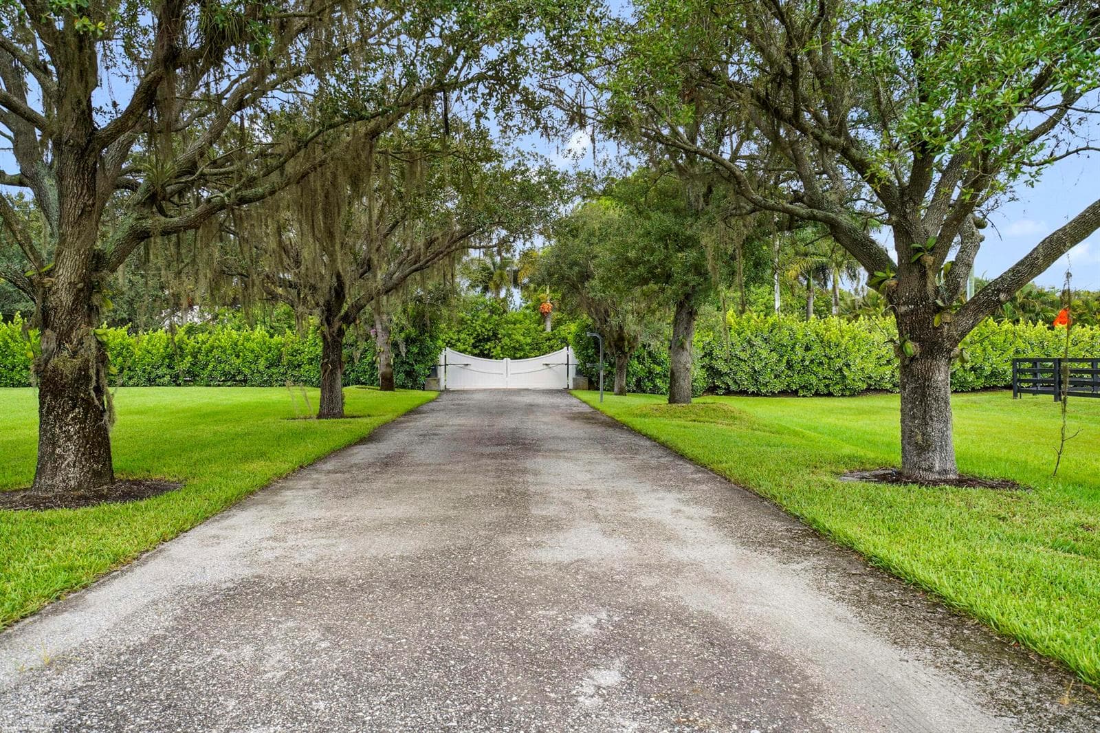 2600 APPALOOSA Trail, Wellington, FL 33414 photo 3