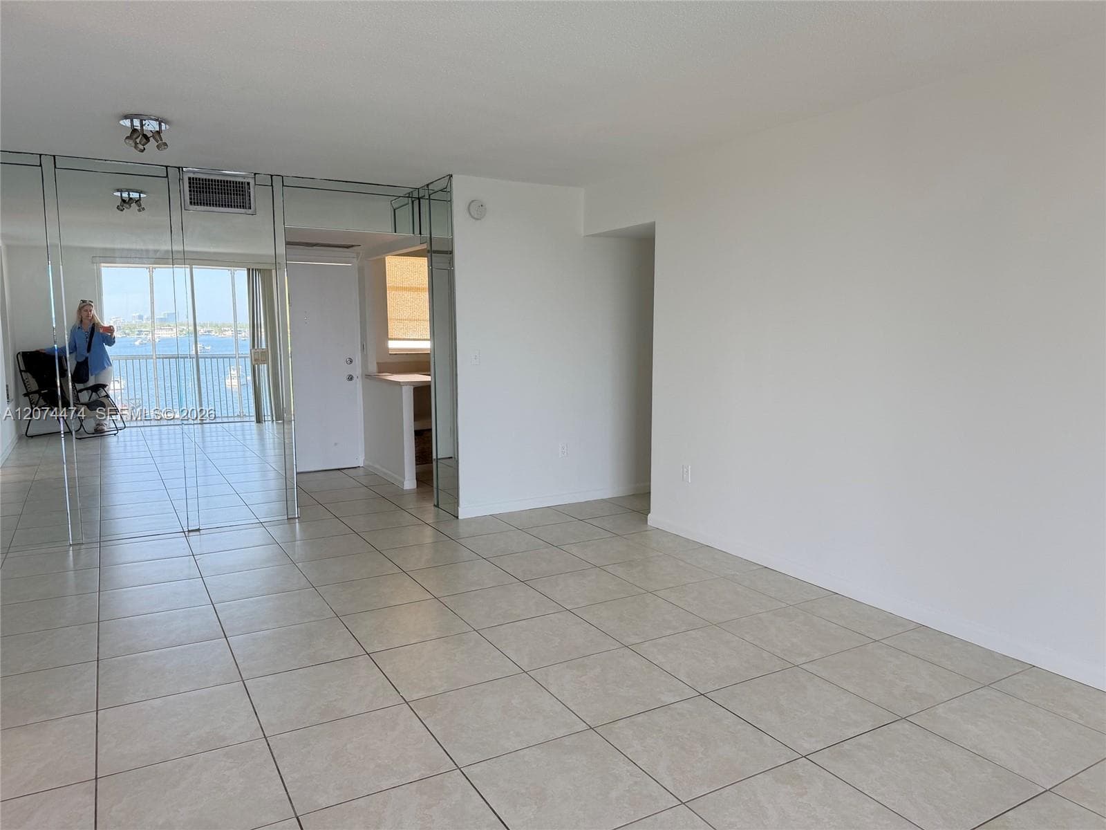 2910 Point East Dr # M514, Aventura, FL 33160 photo 2