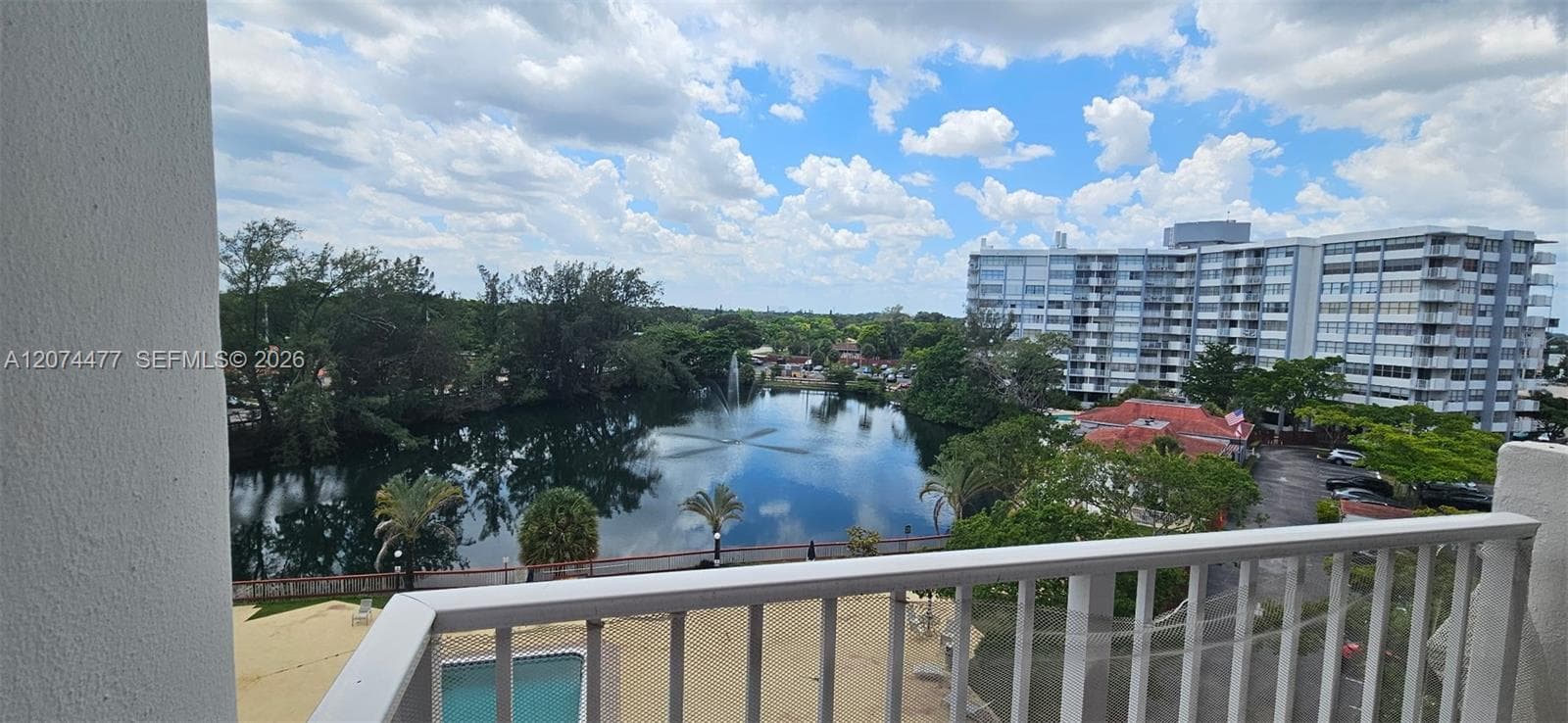 1300 NE Miami Gardens Dr # 609E, Miami, FL 33179 photo 3