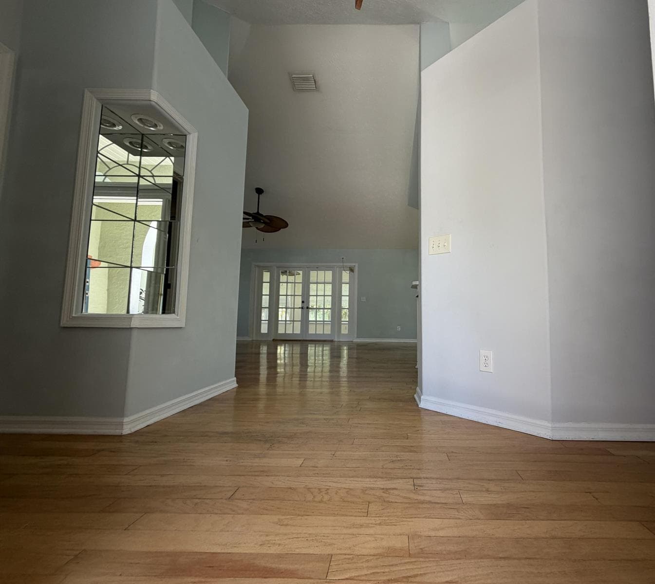 8081 SE HELEN Terrace, Hobe Sound, FL 33455 photo 4