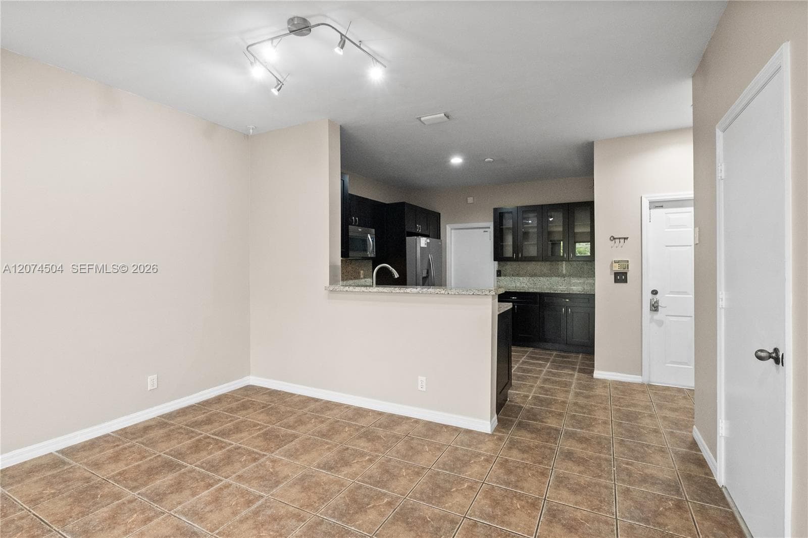 2082 Madeira Dr # 2082, Weston, FL 33327 photo 4