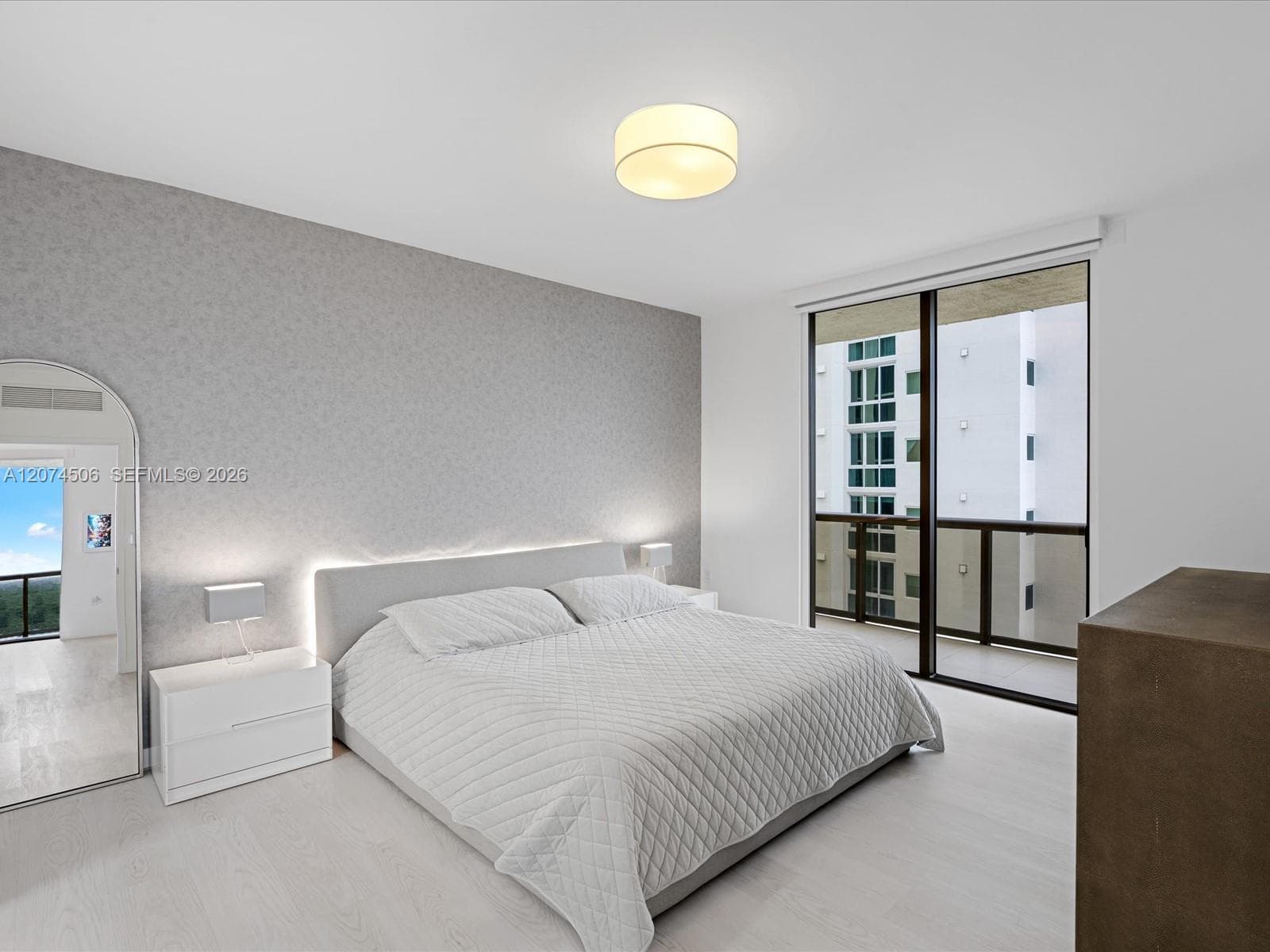 16275 Collins Ave # 1804, Sunny Isles Beach, FL 33160 photo 5