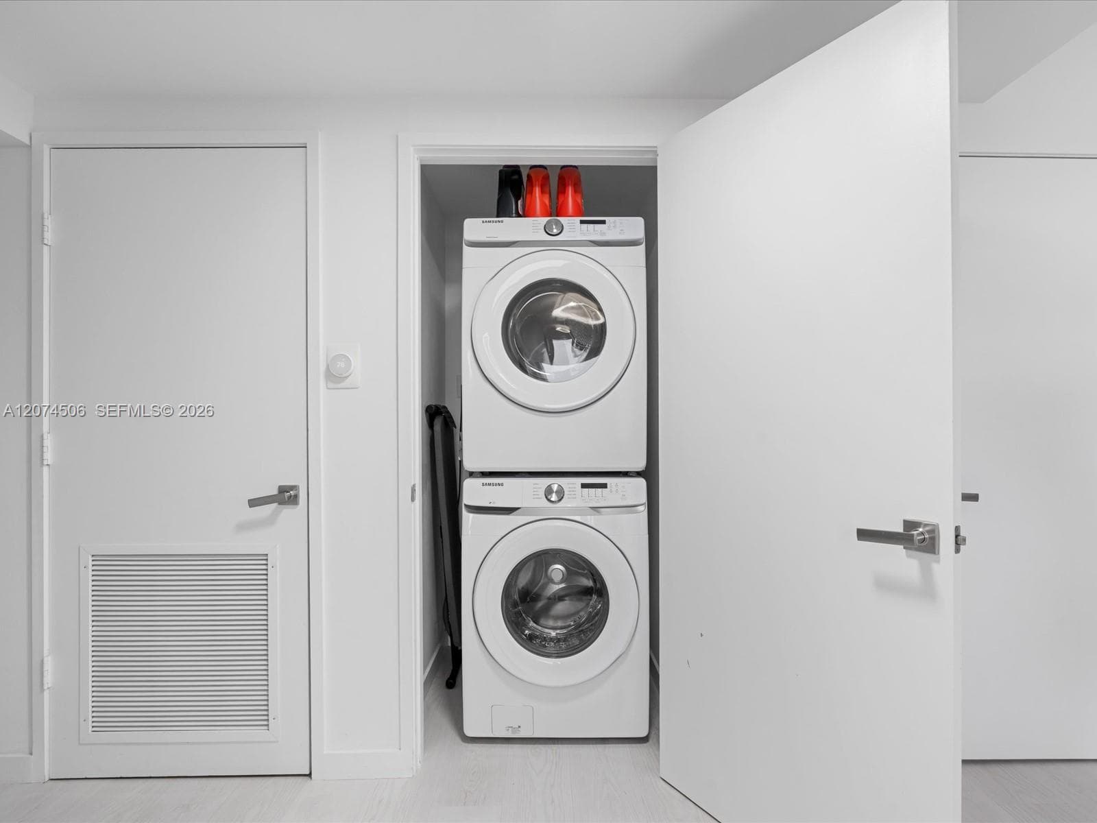 16275 Collins Ave # 1804, Sunny Isles Beach, FL 33160 photo 4