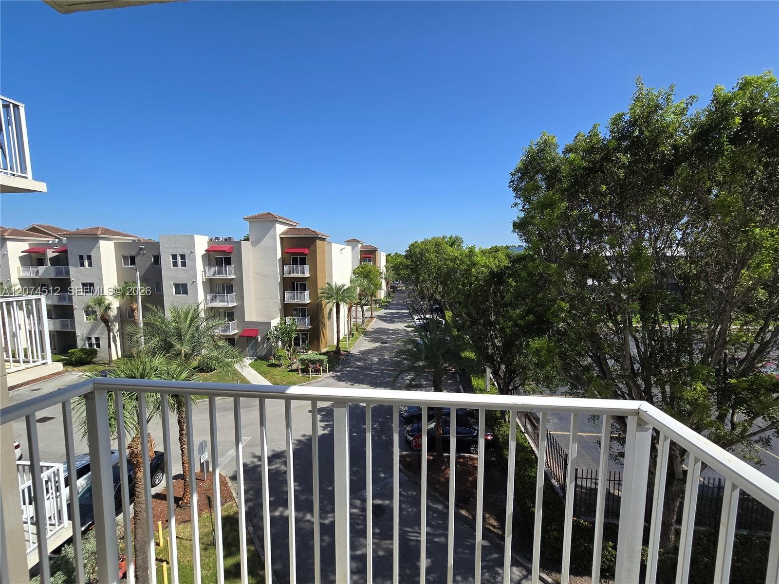 11060 SW 196th St # 408, Cutler Bay, FL 33157 photo 5
