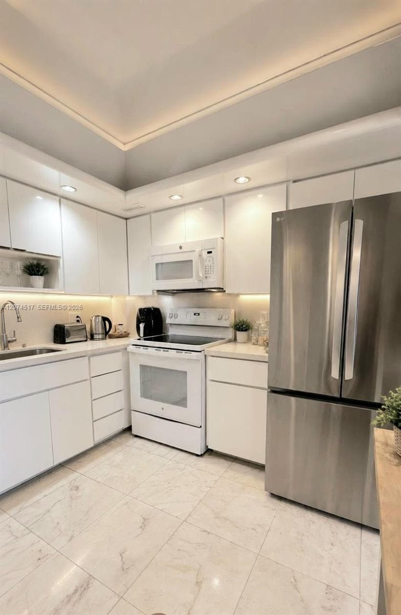 1985 S Ocean Dr # 17P, Hallandale Beach, FL 33009 photo 4